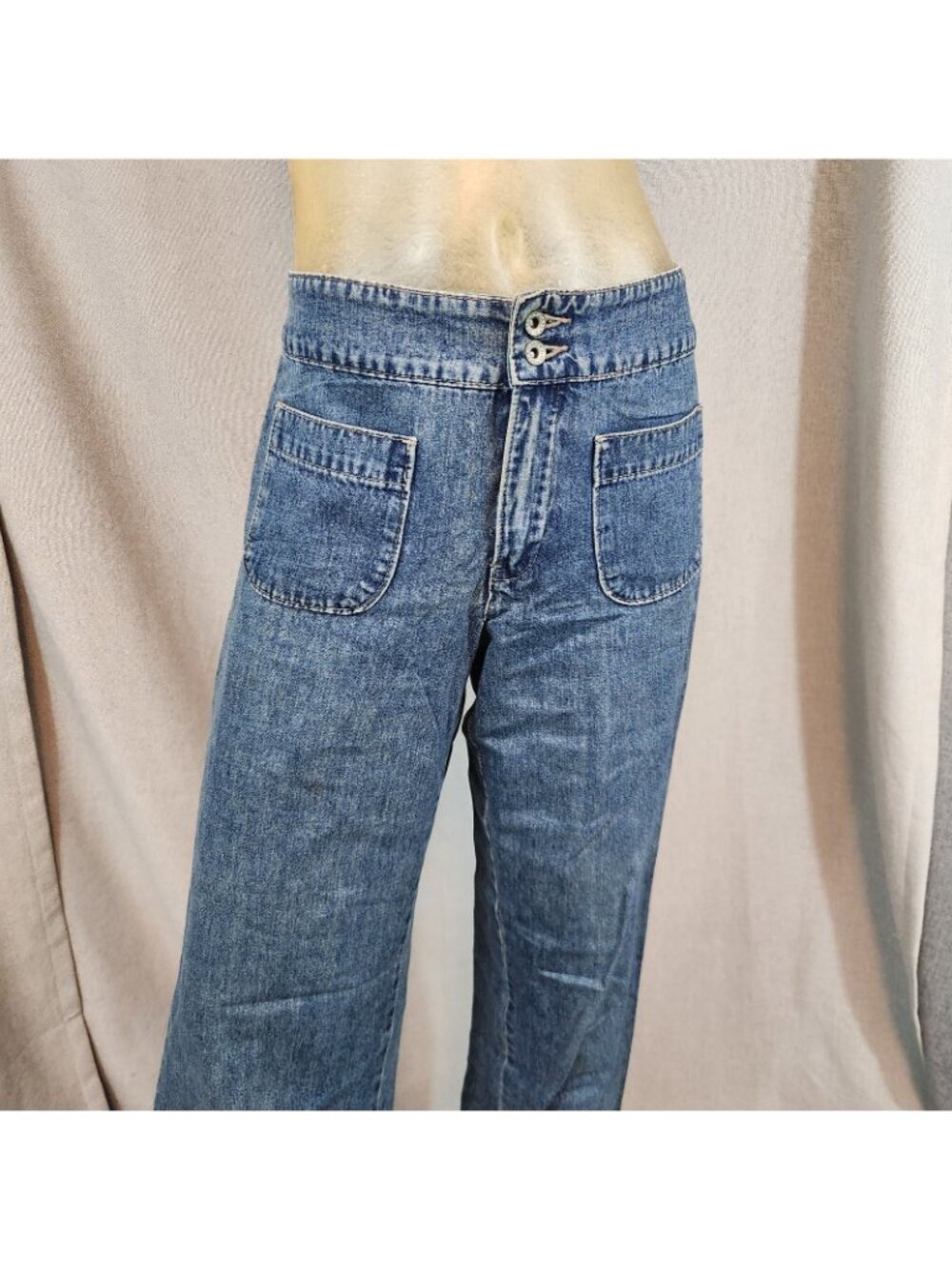 GAP Boho Straight Leg Mid Rise Med Wash Denim Blue Jeans Size 8 MEDIUM 30 W x30I - Picture 2 of 7